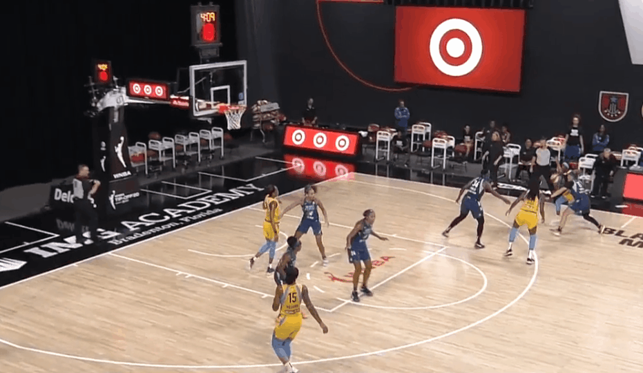 Fowles good defense on Kahleah Copper